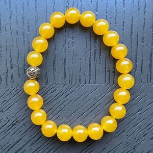 Chalcedony with accent bead bracelet 8mm SIZE  6.5’
